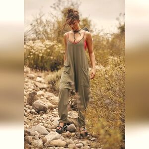 Free People Movement Women's L Hot Shot Onsie With drop crotch, Sea Grass